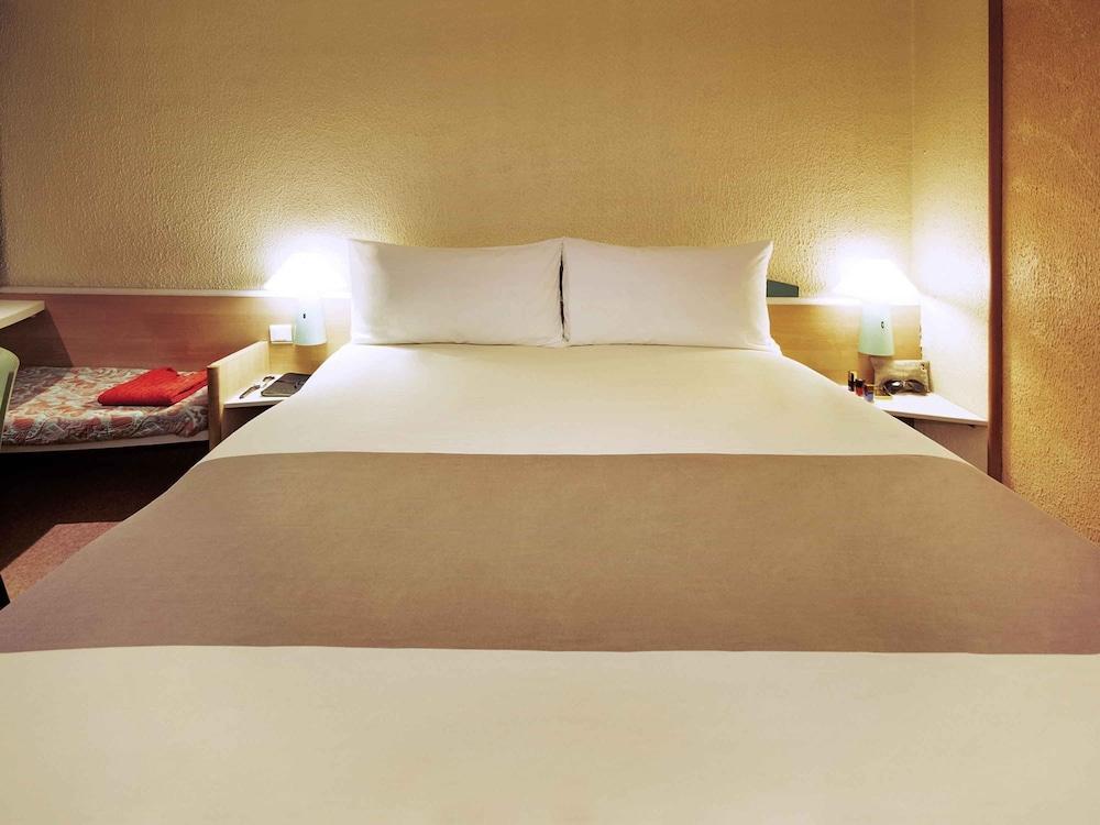 Ibis Oran Les Falaises Esterno foto