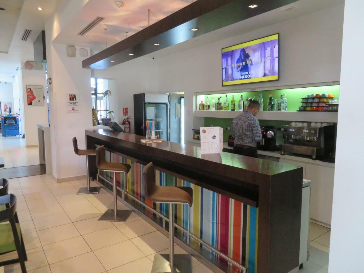 Ibis Oran Les Falaises Esterno foto